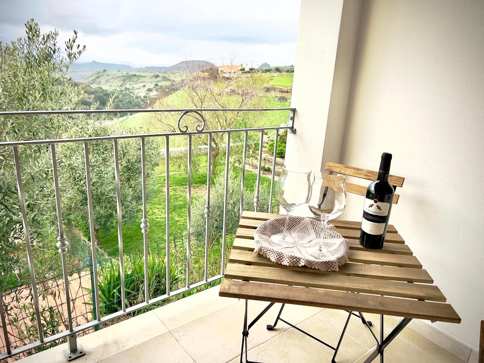 Domus La Roccia Hotel Pozzomaggiore Ngoại thất bức ảnh