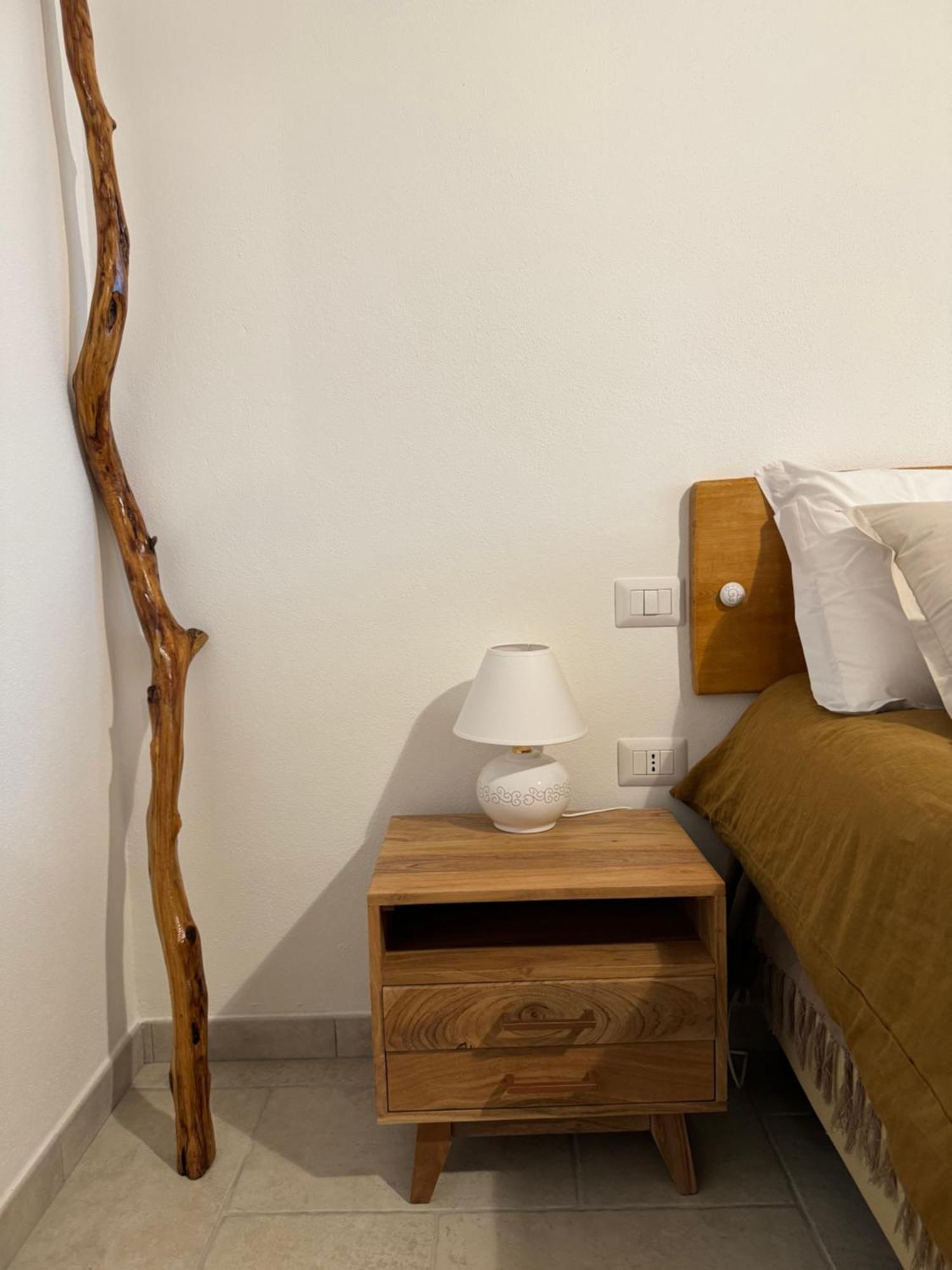 Domus La Roccia Hotel Pozzomaggiore Ngoại thất bức ảnh
